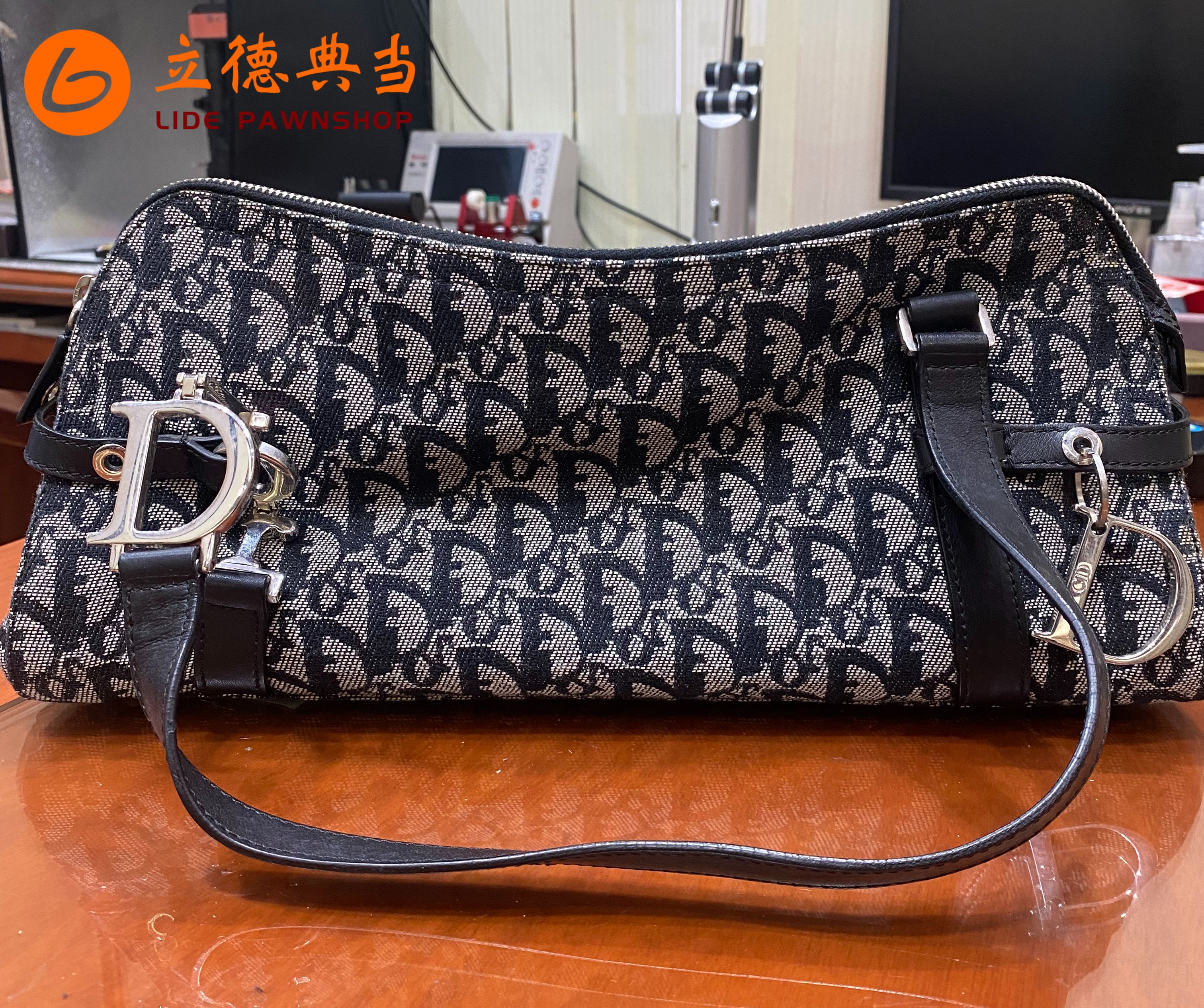 解鎖典當(dāng)新理由：不是缺錢，是娃要貓！