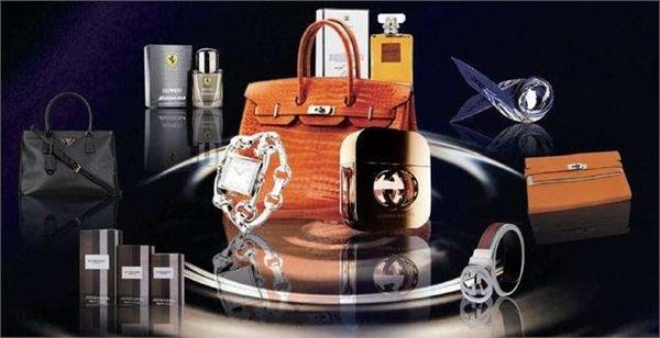 深圳奢侈品回收的價格該如何確定呢?